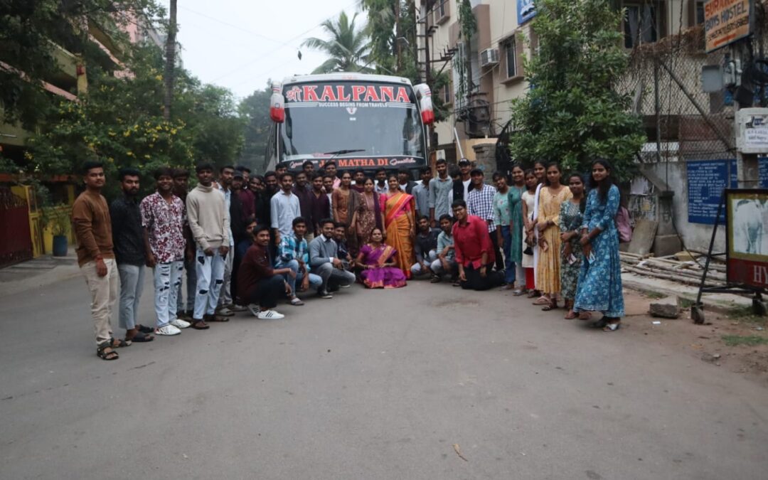 Exploring Beyond Textbooks: BSc Physical Science Department’s Educational Tour to Warangal